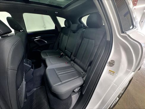 Certified 2025 Audi Q5 Premium AWD/4WD image 28