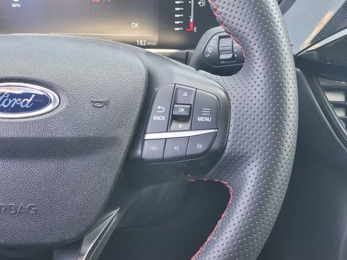 Used 2023 Ford Escape ST-Line image 15