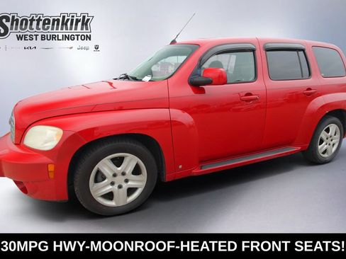 Used 2009 Chevrolet HHR LT FWD image 1