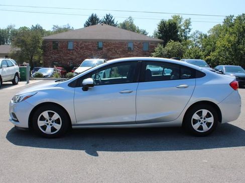 Used 2016 Chevrolet Cruze LS FWD image 5