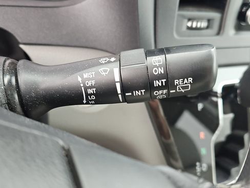 Used 2020 Toyota Sienna XLE w/ Carpet Mat Package image 13