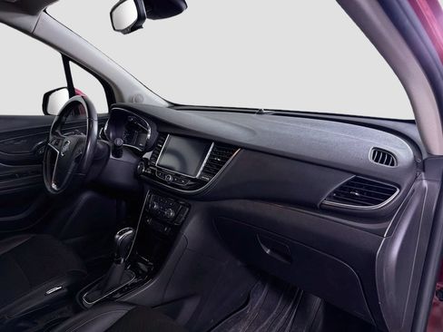 Used 2018 Buick Encore Preferred AWD/4WD image 28