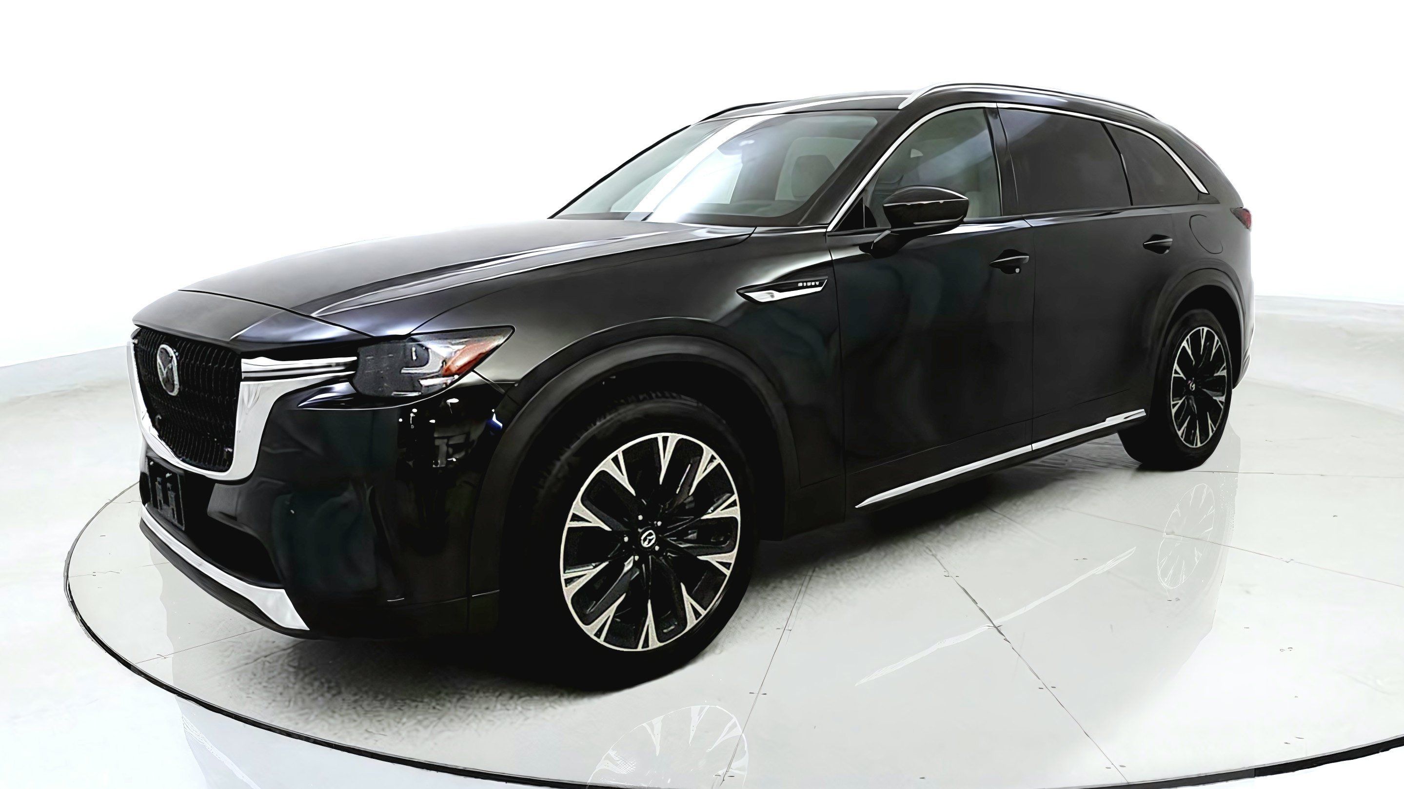 Used 2024 MAZDA CX-90 Plug-In Hybrid w/ Premium Pkg AWD/4WD image 3