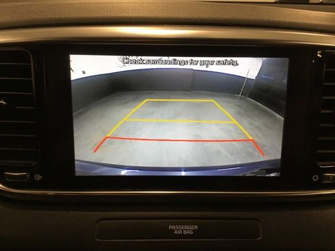 Used 2022 Kia Sportage EX image 54