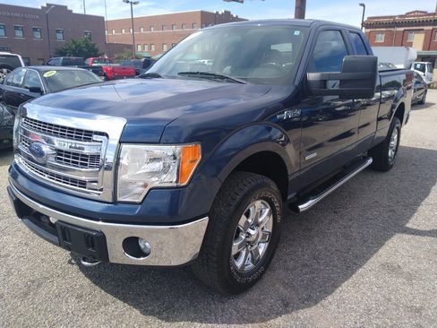 Used 2013 Ford F150 XLT w/ XLT Chrome Pkg image 4