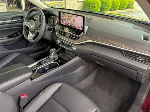Used 2025 Nissan Altima 2.5 SL image 20