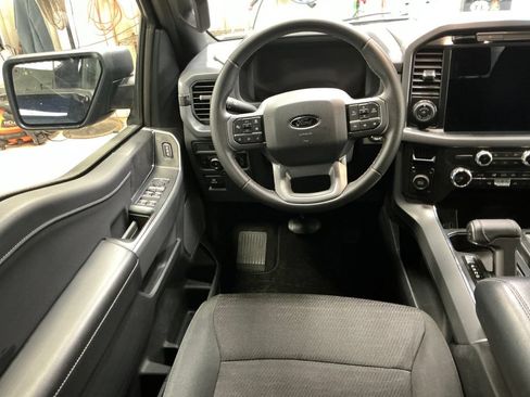 Used 2025 Ford F150 XLT w/ Equipment Group 302A MID AWD/4WD image 17