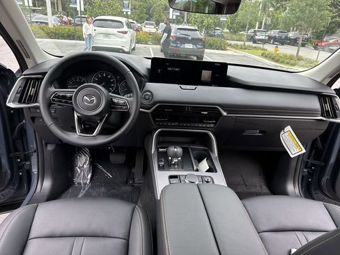 New 2026 MAZDA CX-70 3.3 Turbo w/ Preferred Package AWD/4WD image 36