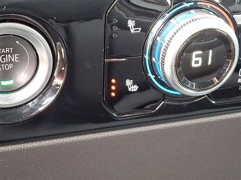 Certified 2024 GMC Sierra 1500 Elevation w/ LPO, Elevation Black Package image 32