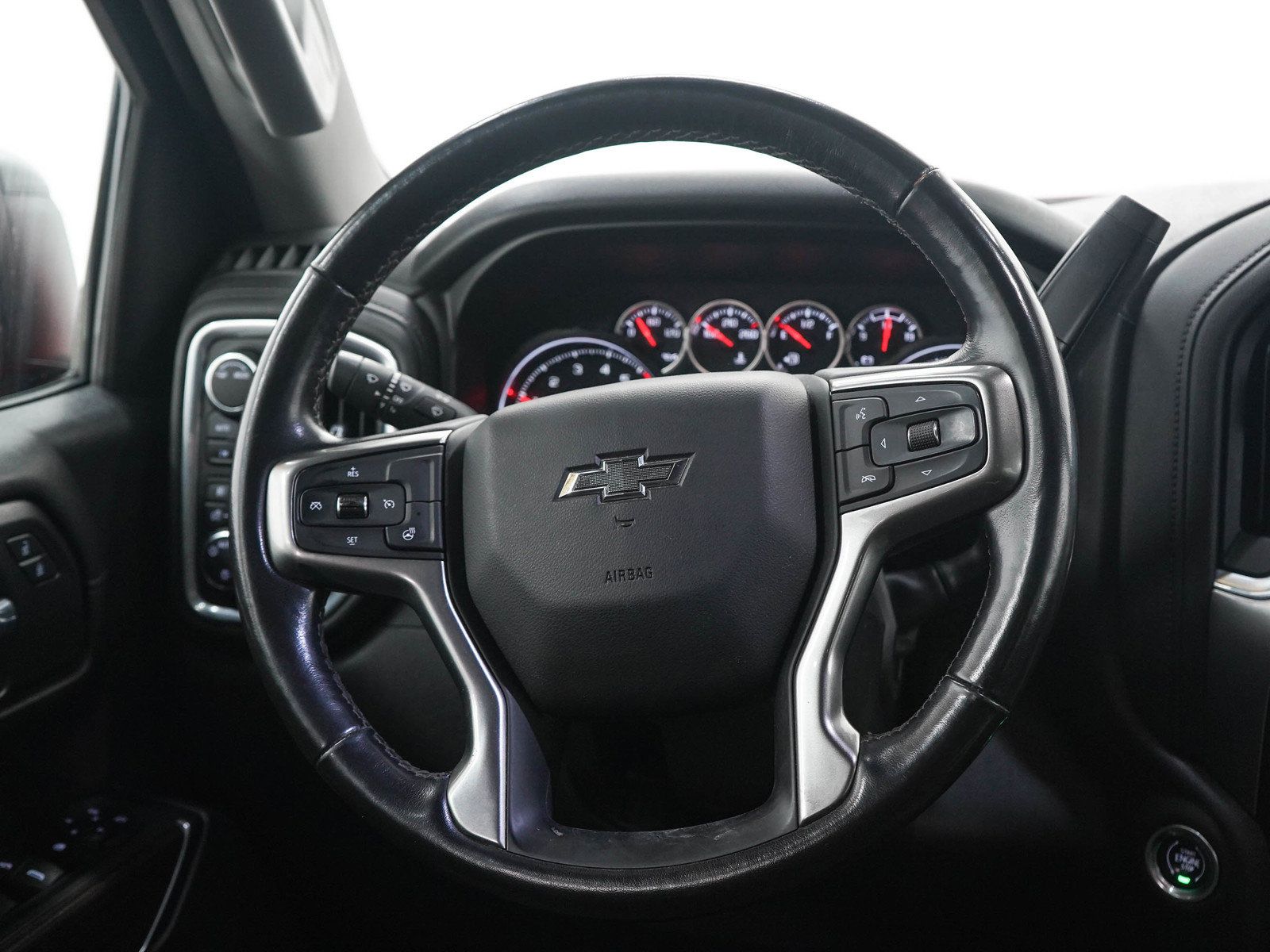 Used 2021 Chevrolet Silverado 1500 RST AWD/4WD image 17
