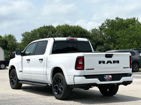 New 2026 RAM 1500 Laramie AWD/4WD image 13