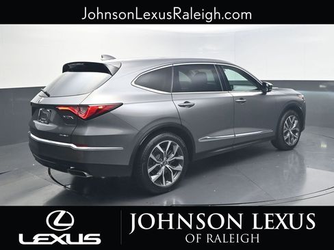 Used 2024 Acura MDX SH-AWD w/ Technology Package image 9