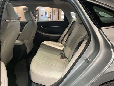 New 2025 Hyundai Sonata SEL FWD image 23