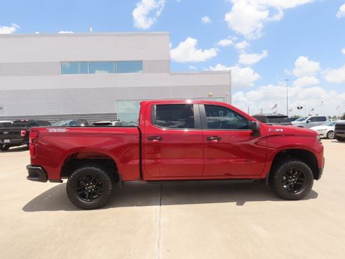Used 2020 Chevrolet Silverado 1500 LT Trail Boss w/ Convenience Package AWD/4WD image 10