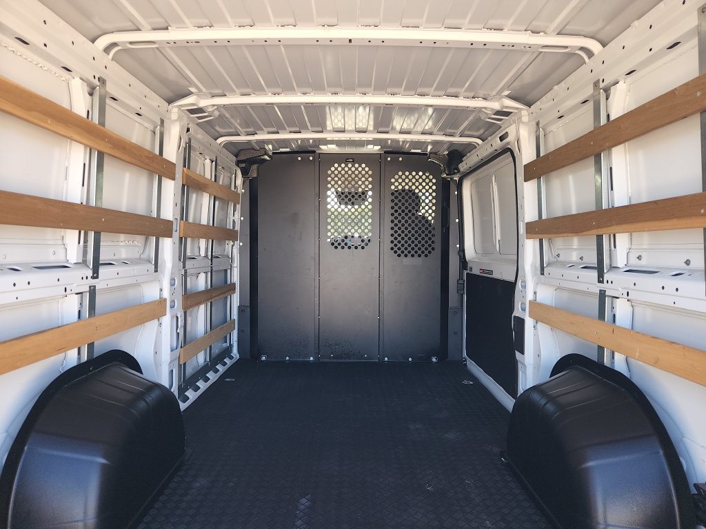 Used 2025 RAM ProMaster 2500 w/ U-Haul Equipment Group FWD image 15