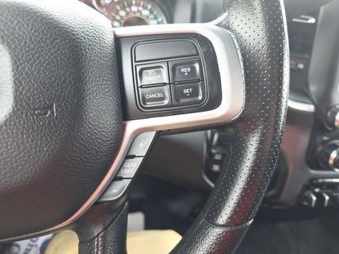 Used 2022 RAM 2500 Big Horn w/ Cold Weather Group AWD/4WD image 15