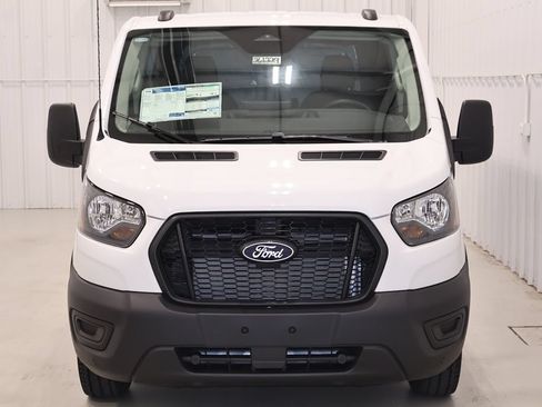New 2026 Ford Transit 150 Low Roof w/ Load Area Protection Package RWD image 4