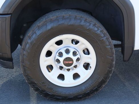 Used 2024 GMC Sierra 2500 Pro w/ Convenience Package image 29