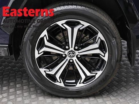 Used 2022 Toyota RAV4 XSE w/ Weather Package AWD/4WD image 8