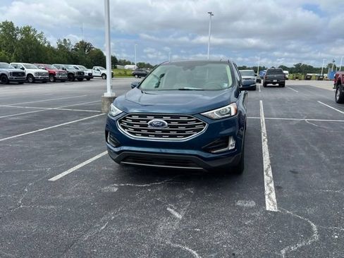 Used 2020 Ford Edge SEL w/ Convenience Package AWD/4WD image 4