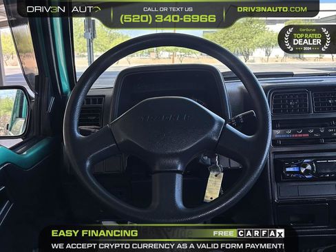Used 1995 Geo Tracker 4WD 2-Door image 8