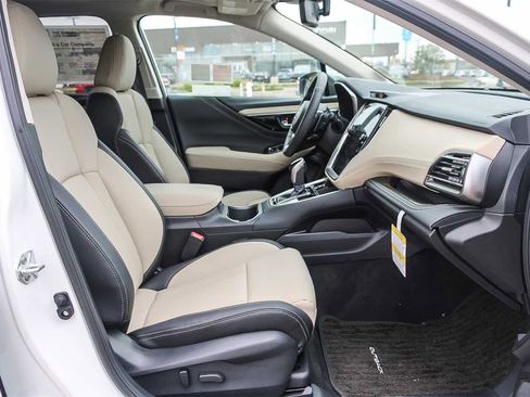 New 2025 Subaru Outback Limited image 16