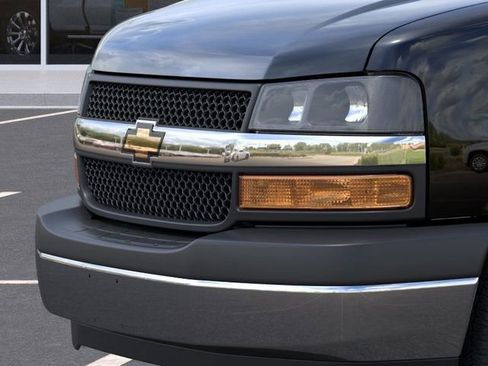 New 2026 Chevrolet Express 2500 RWD image 13