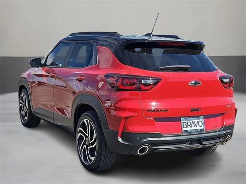 Used 2026 Chevrolet TrailBlazer RS w/ Convenience Package image 3