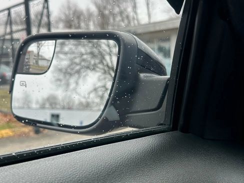 Used 2014 Ford Explorer XLT w/ Equipment Group 202A image 15