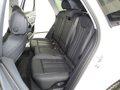 Used 2023 Audi Q5 2.0T Premium Plus w/ Premium Plus Package image 21