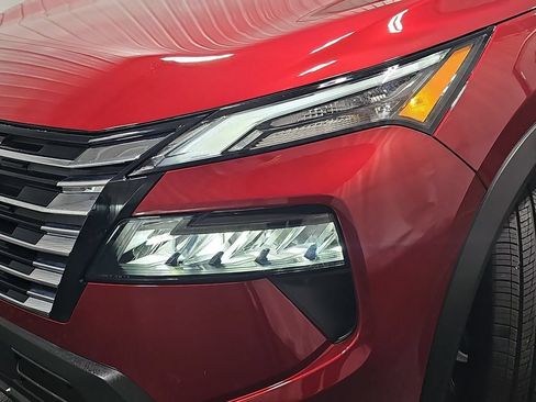 Certified 2025 Nissan Rogue S AWD/4WD image 30