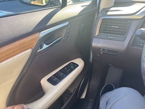 Used 2017 Lexus RX 350 AWD w/ Premium Package image 9