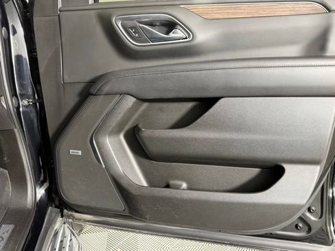 Used 2021 Chevrolet Tahoe High Country RWD image 28