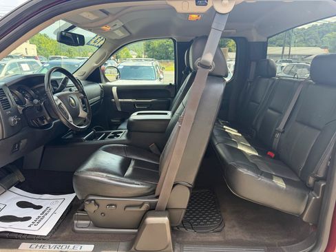 Used 2013 Chevrolet Silverado 2500 LT w/ Z71 Appearance Package AWD/4WD image 18