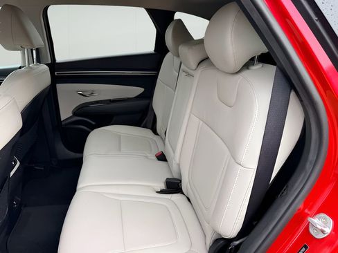 Used 2023 Hyundai Tucson Limited FWD image 10