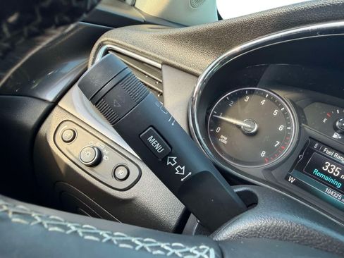 Used 2017 Buick Encore Essence AWD/4WD image 30