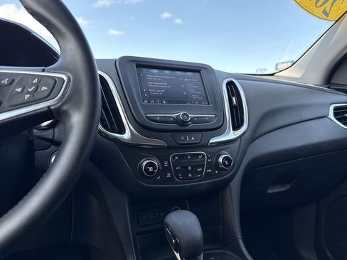 Used 2024 Chevrolet Equinox LT image 19