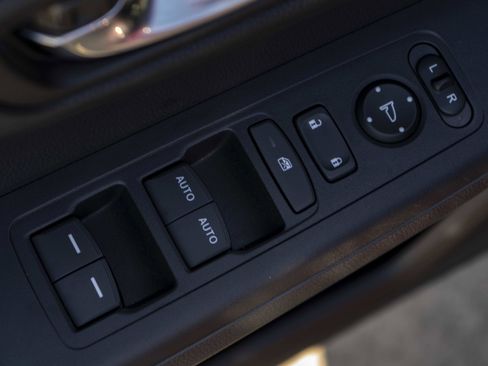 Used 2026 Honda CR-V TrailSport image 39