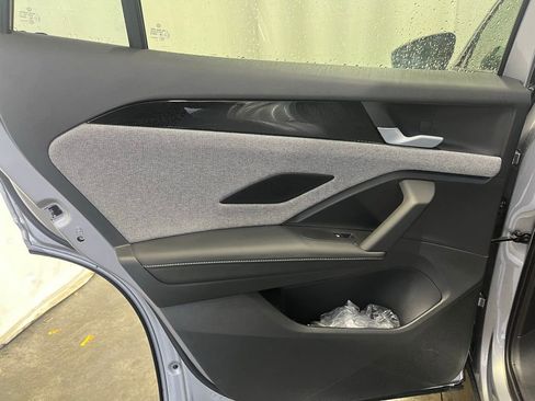 New 2026 Volkswagen Tiguan S image 21