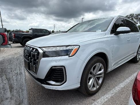 Used 2025 Audi Q7 2.0T Premium Plus w/ Premium Plus Package AWD/4WD image 16