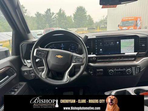 Used 2026 Chevrolet Silverado 2500 LT w/ Snow Plow Prep/Camper Package AWD/4WD image 15