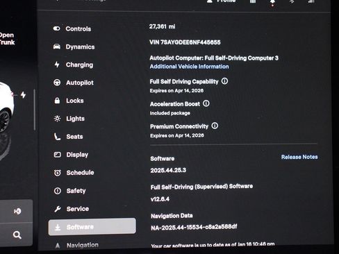Used 2022 Tesla Model Y Long Range image 28