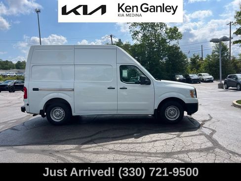 Used 2021 Nissan NV 2500 S RWD image 4