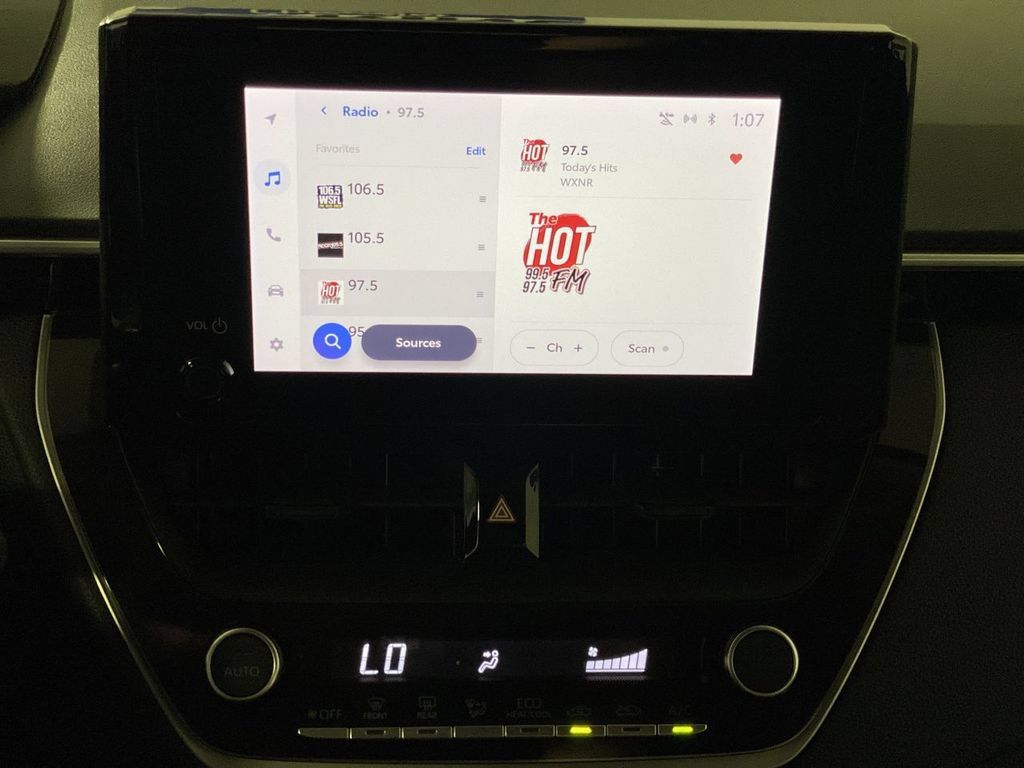 Used 2024 Toyota Corolla LE FWD image 18