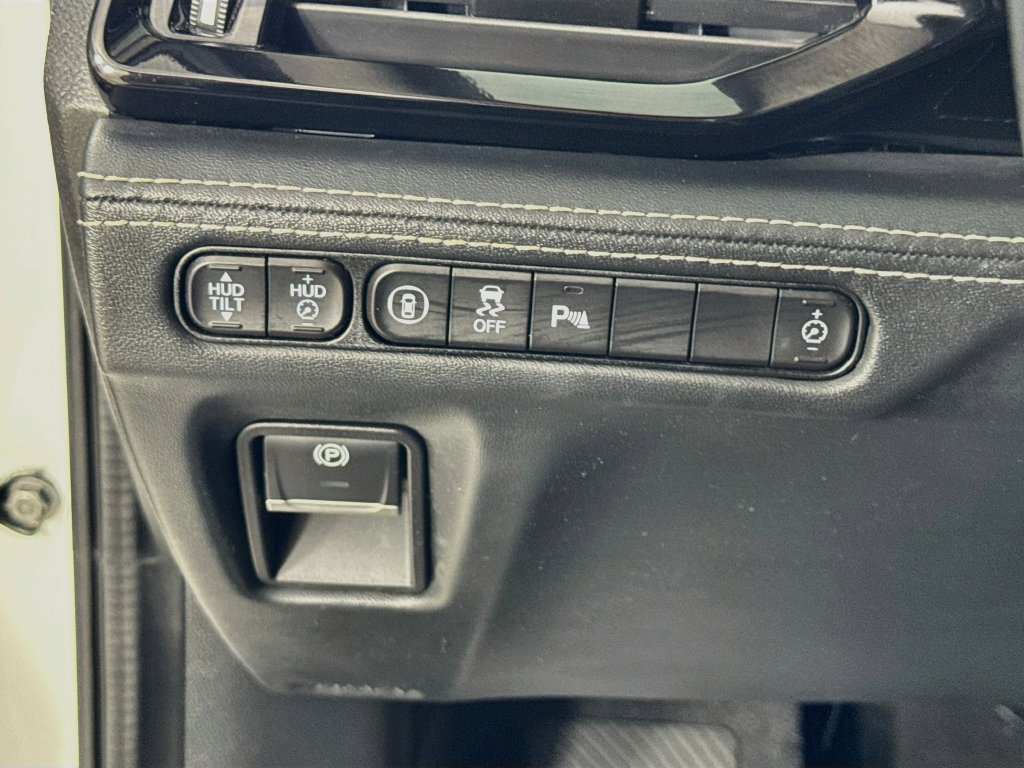 Used 2022 Acura MDX w/ Advance Package AWD/4WD image 10