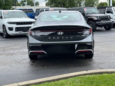 Used 2024 Hyundai Sonata Limited FWD image 9