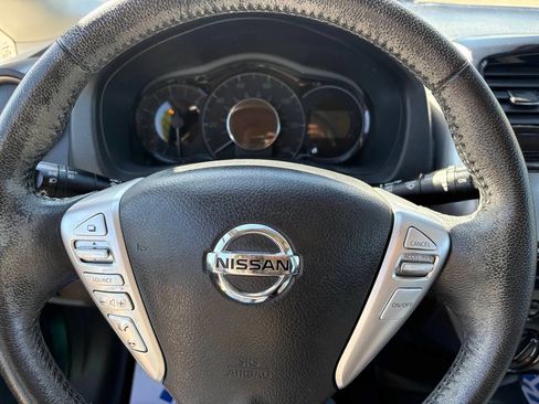 Used 2015 Nissan Versa Note SV image 19