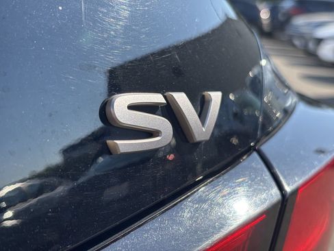 Used 2024 Nissan Altima 2.5 SV w/ SV Premium Package FWD image 12