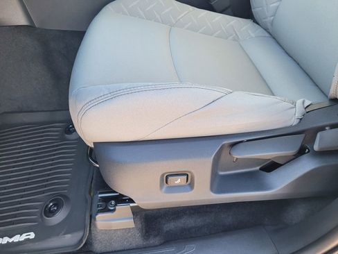 Used 2026 Toyota Tacoma SR5 image 26