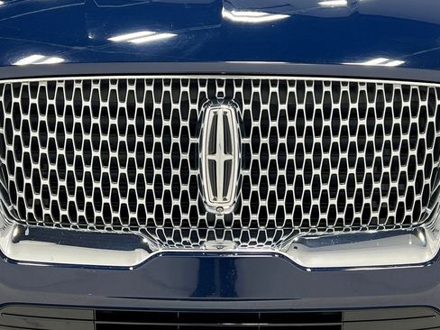 Used 2019 Lincoln Navigator L Reserve image 41